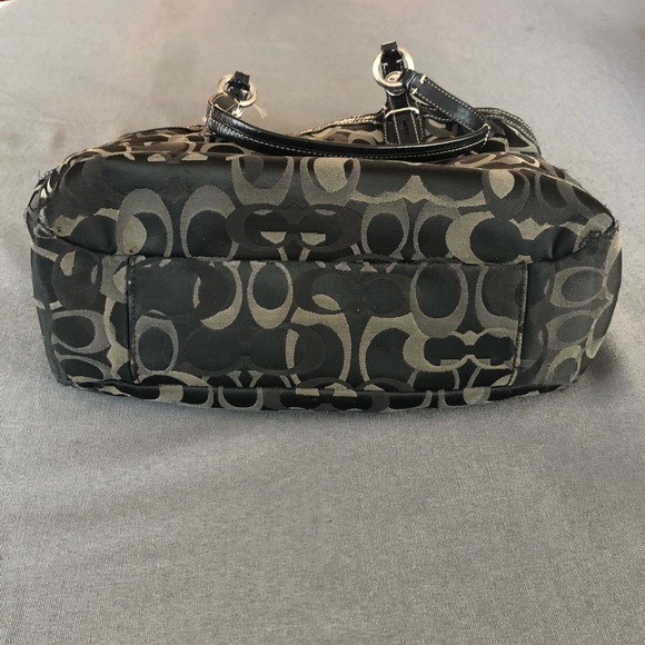 Black Coach Satchel - Picture 7 of 8